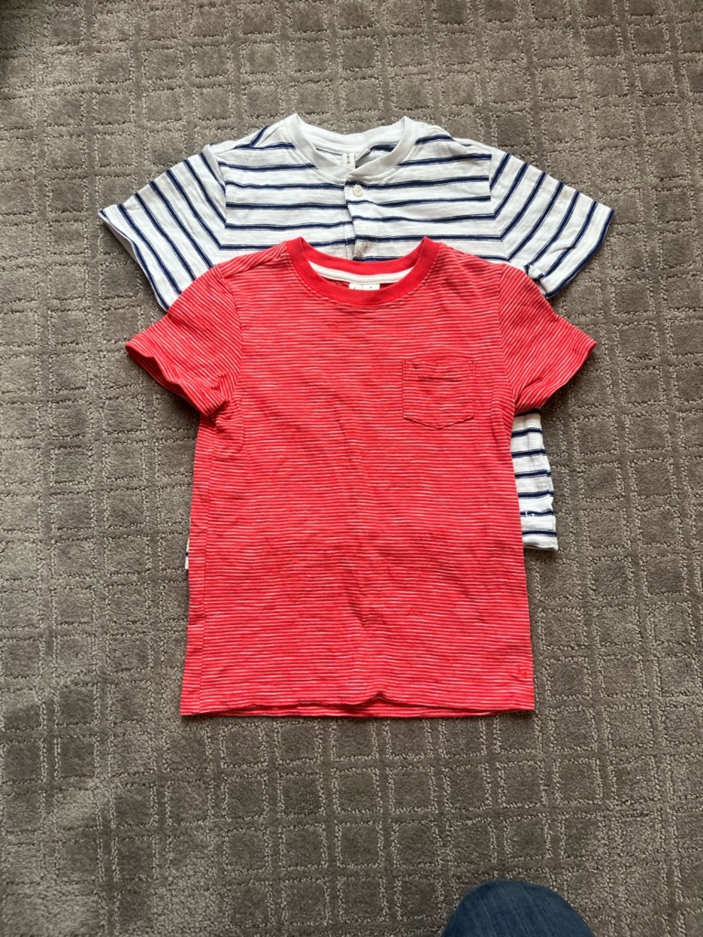 Janie & Jack boys 2pc Kids Short Sleeve Red Striped Pocket Tee and bl/white tee